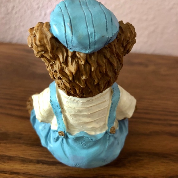 Set of Three Adorable Bear Figurines - Picture 4 of 9